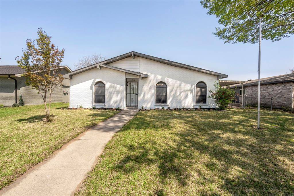 5718 Kerry Lane, Garland, TX 75043