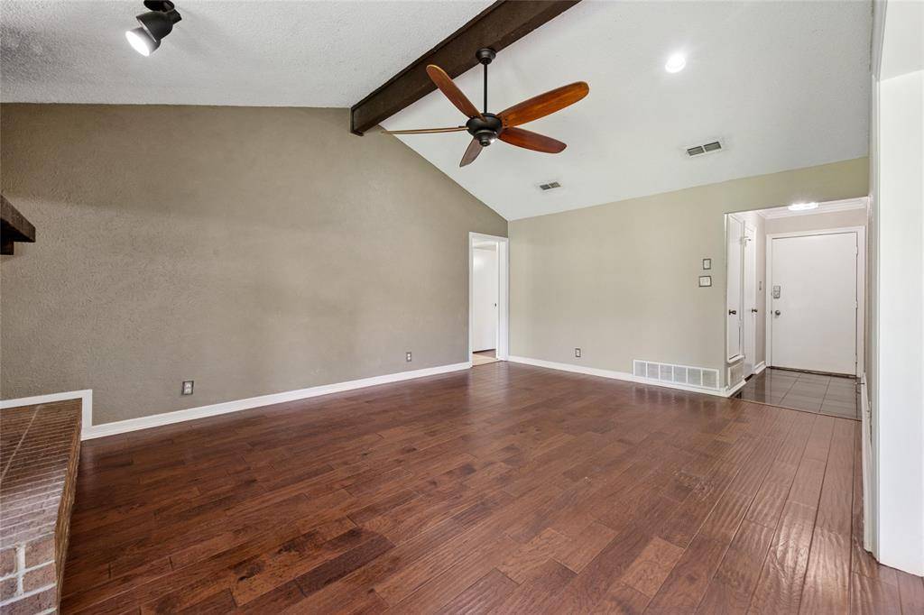 Benbrook, TX 76126,1829 Briar Run