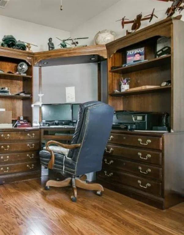 Euless, TX 76040,204 Colonial Lane