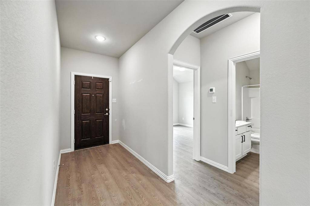 Waxahachie, TX 75165,1555 Woodlake Drive