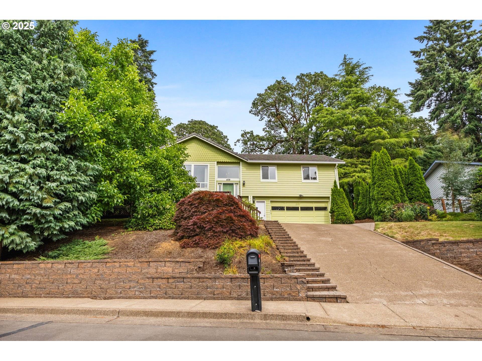Philomath, OR 97370,409 S 30TH ST