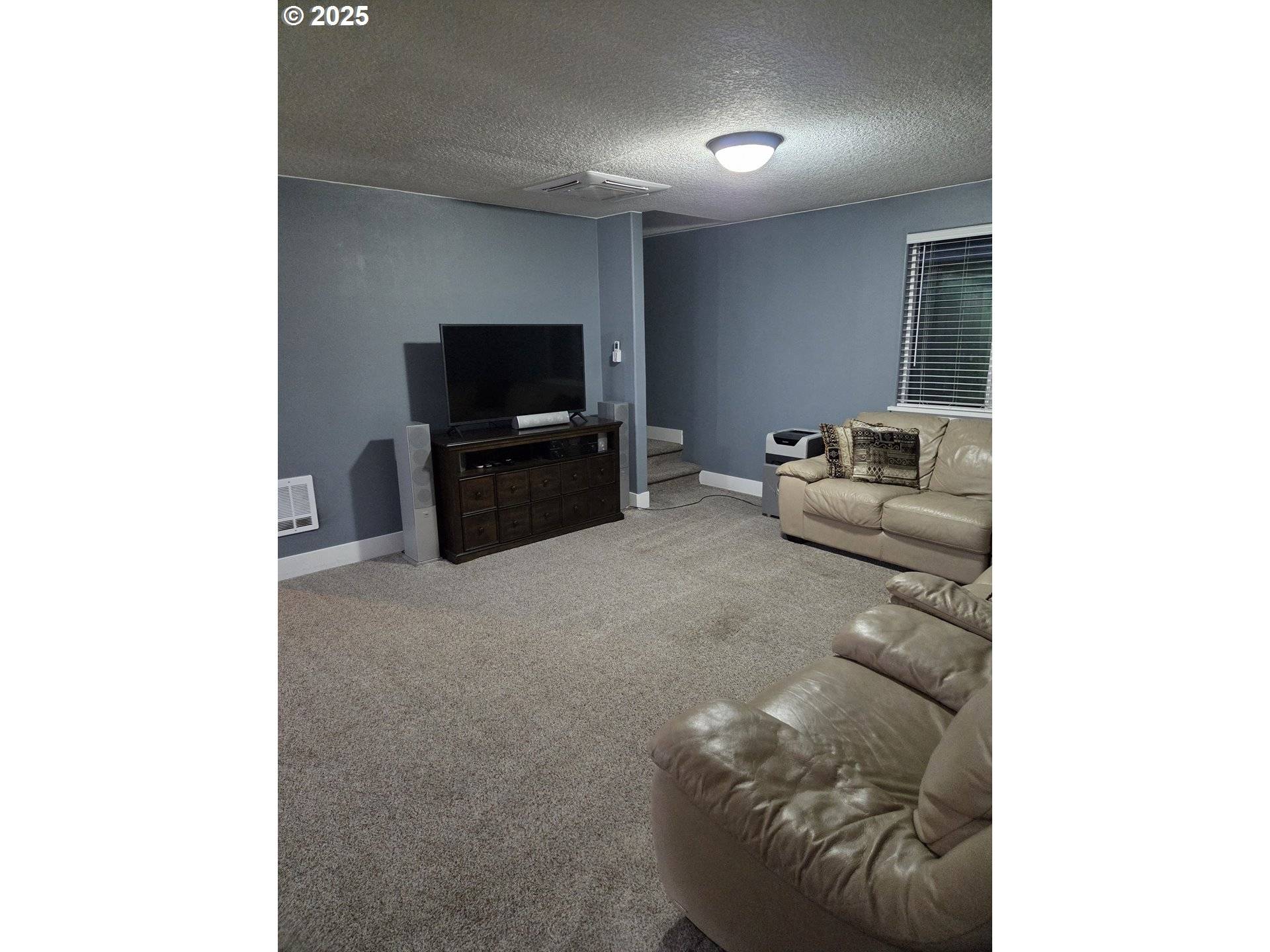 Newberg, OR 97132,601 W 1ST ST