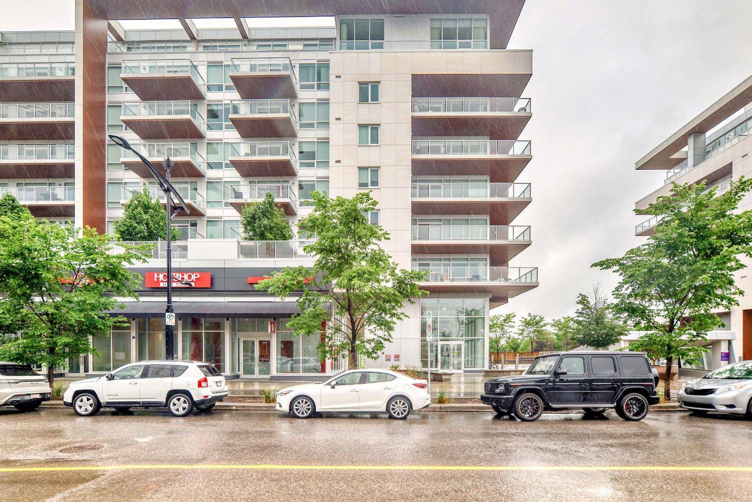 Calgary, AB T3H6B6,8445 Broadcast AVE SW #413