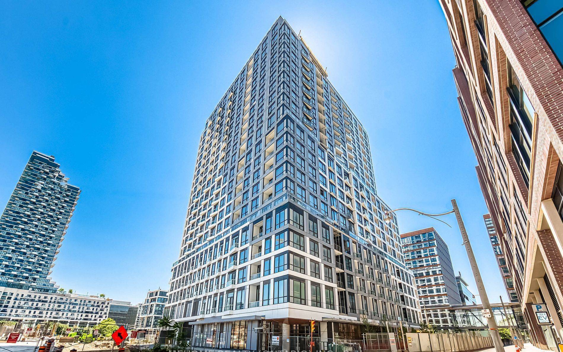15 Richardson ST #720, Toronto C08, ON M5A 0Y5