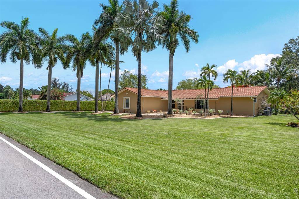Southwest Ranches, FL 33331,4910 SW 166th Ave