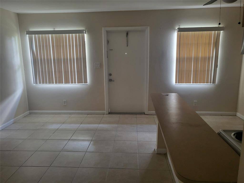 Oakland Park, FL 33334,5192 NE 6TH AV #804