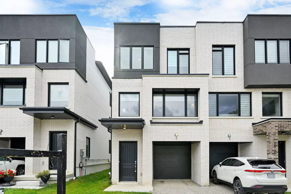 Richmond Hill, ON L4E 1L3,6 Persica ST #Main