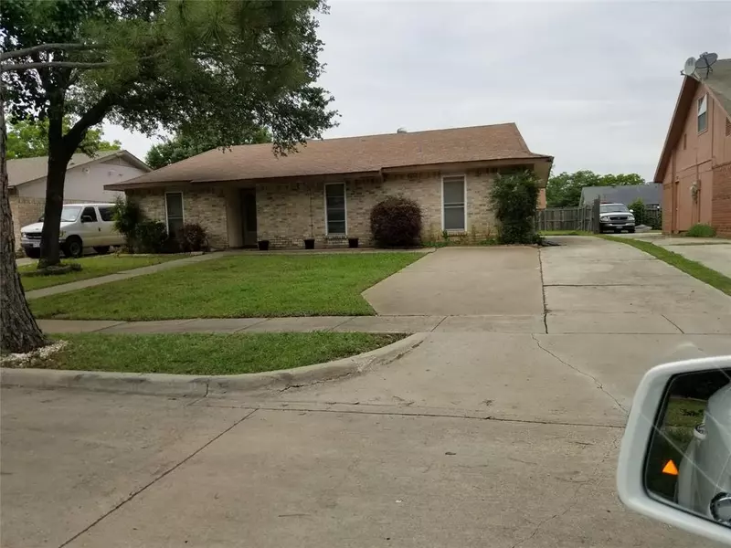 1291 Tiffany Lane, Lewisville, TX 75067