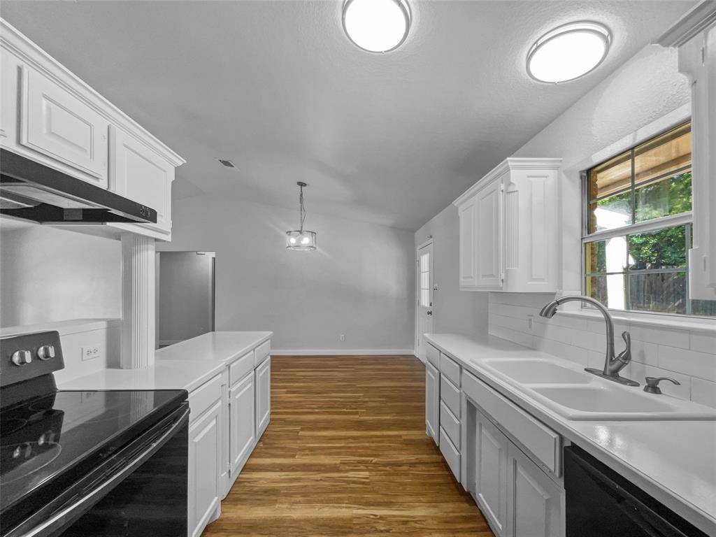 Springtown, TX 76082,316 W 3rd Terrace