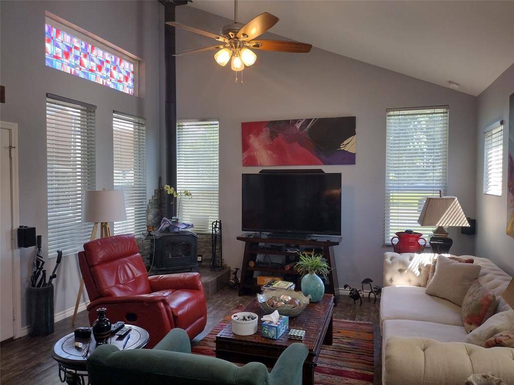 Eustace, TX 75124,13994 Park Harbor Drive