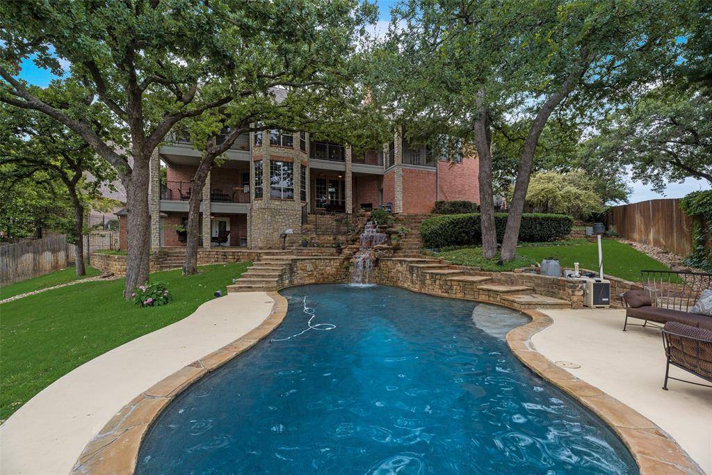 Grapevine, TX 76051,2802 High Point Court