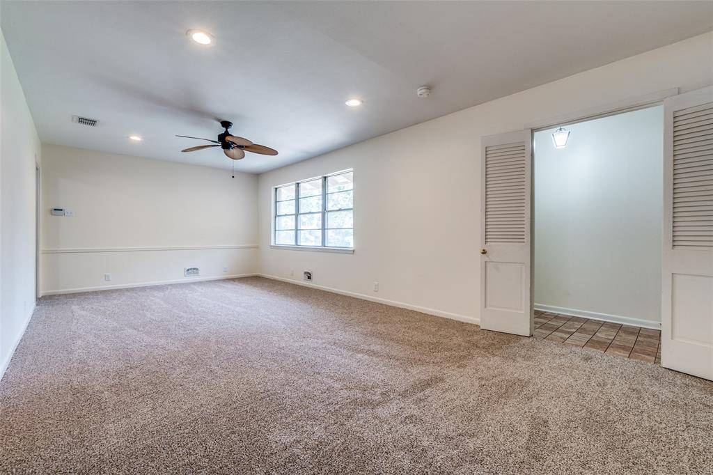 Dallas, TX 75214,7232 SYRACUSE Drive