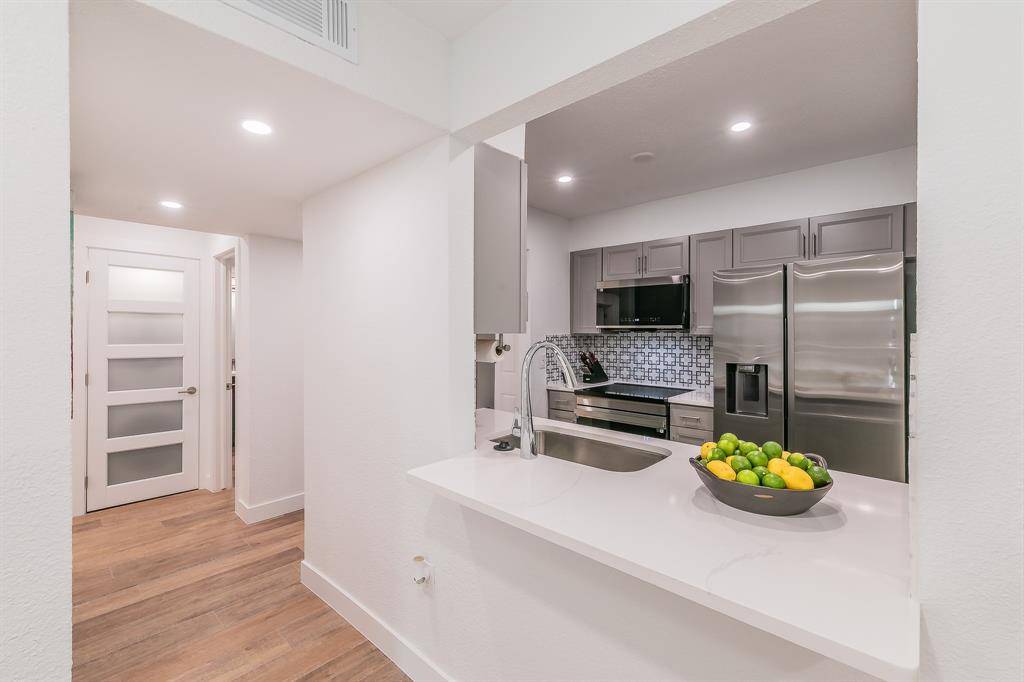 Dallas, TX 75219,4851 Cedar Springs Road #175