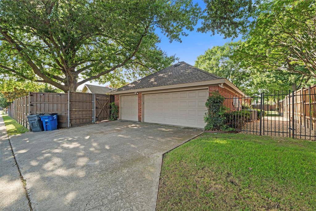 Dallas, TX 75252,7032 Halprin Street