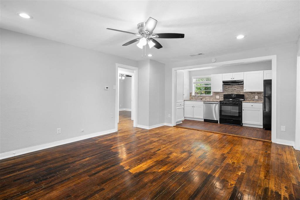 Dallas, TX 75223,4939 Terry Street