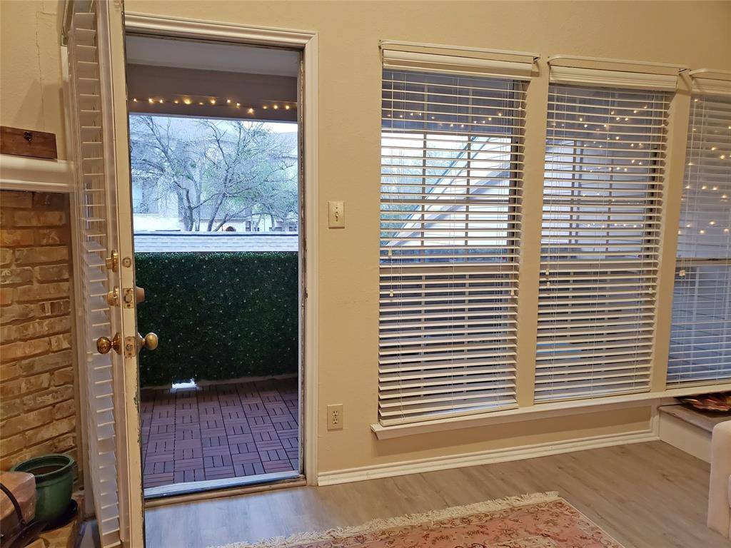 Dallas, TX 75254,5565 Preston Oaks Road #251