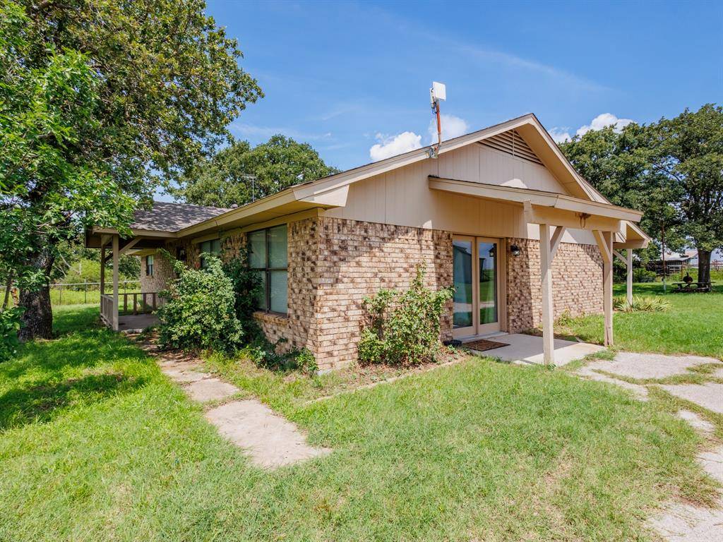 Cross Plains, TX 76443,17996 CR 441