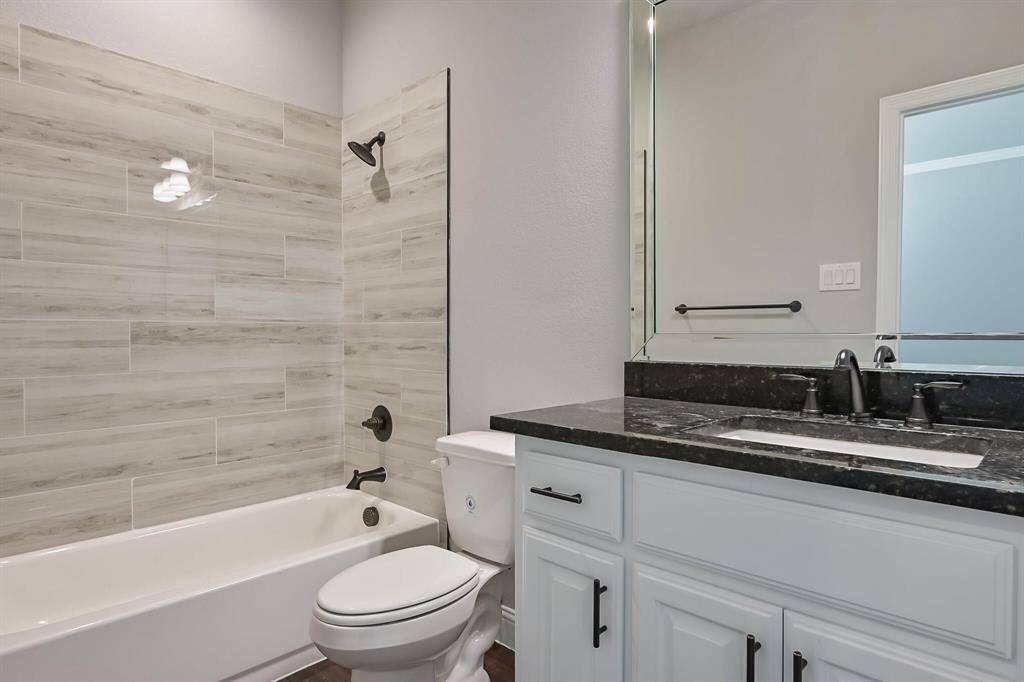 Corsicana, TX 75110,947 W 6th Avenue