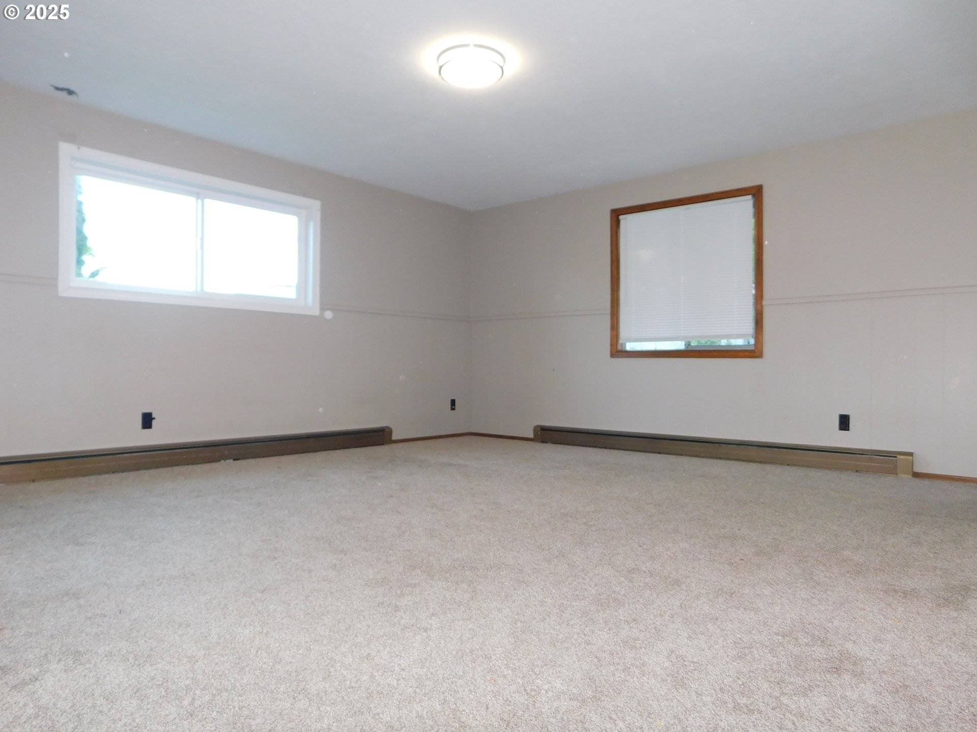 Salem, OR 97305,4536 POINSETTIA ST NE
