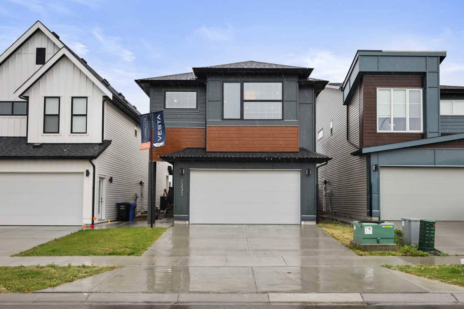 1233 Copperfield BLVD Southeast, Calgary, AB T2Z 5G1