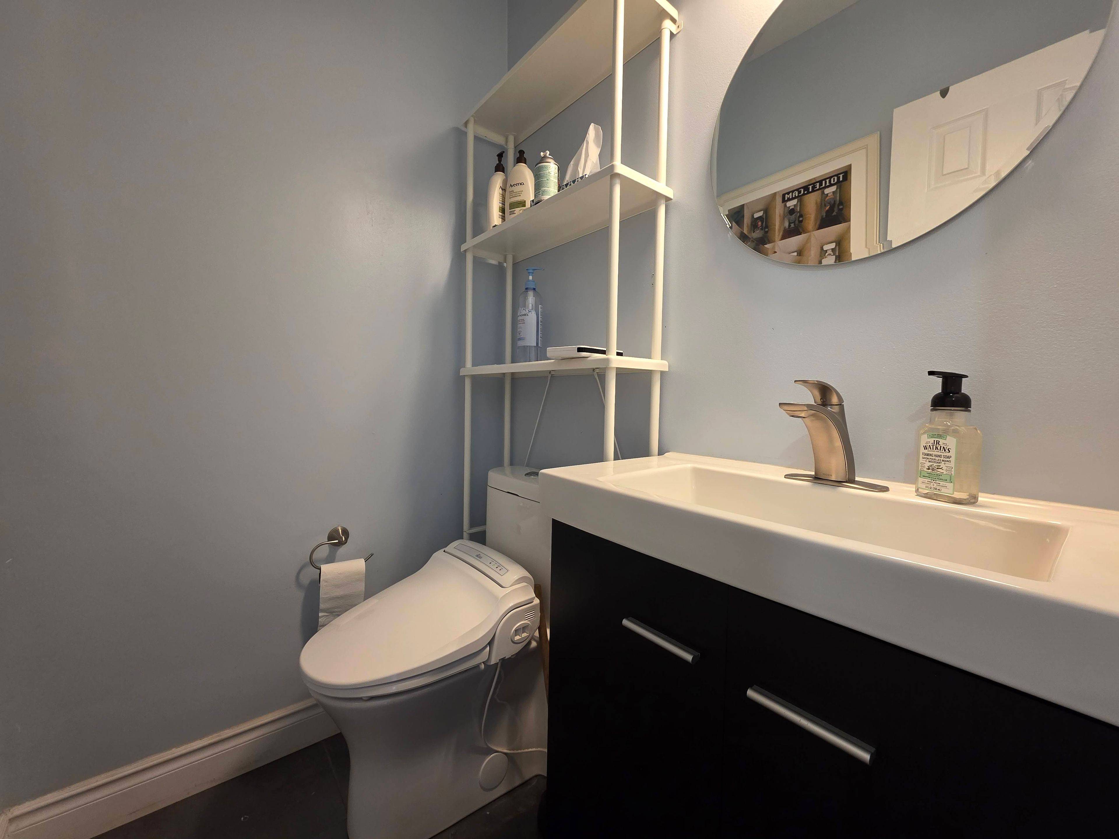 Toronto E03, ON M4J 1T8,76 Milverton BLVD