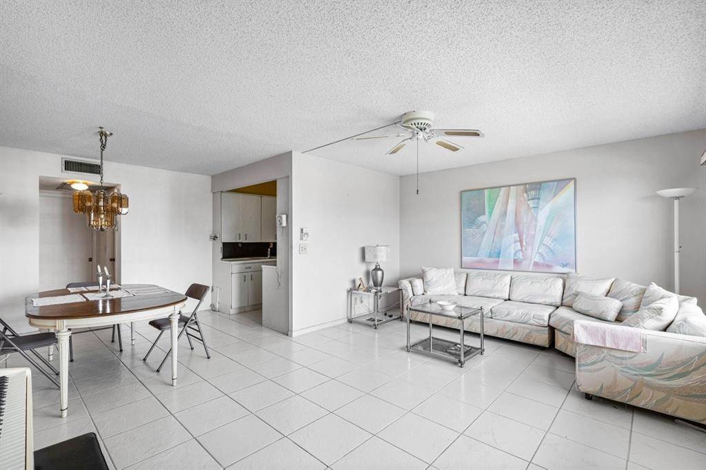 Deerfield Beach, FL 33442,4047 Cambridge C #4047