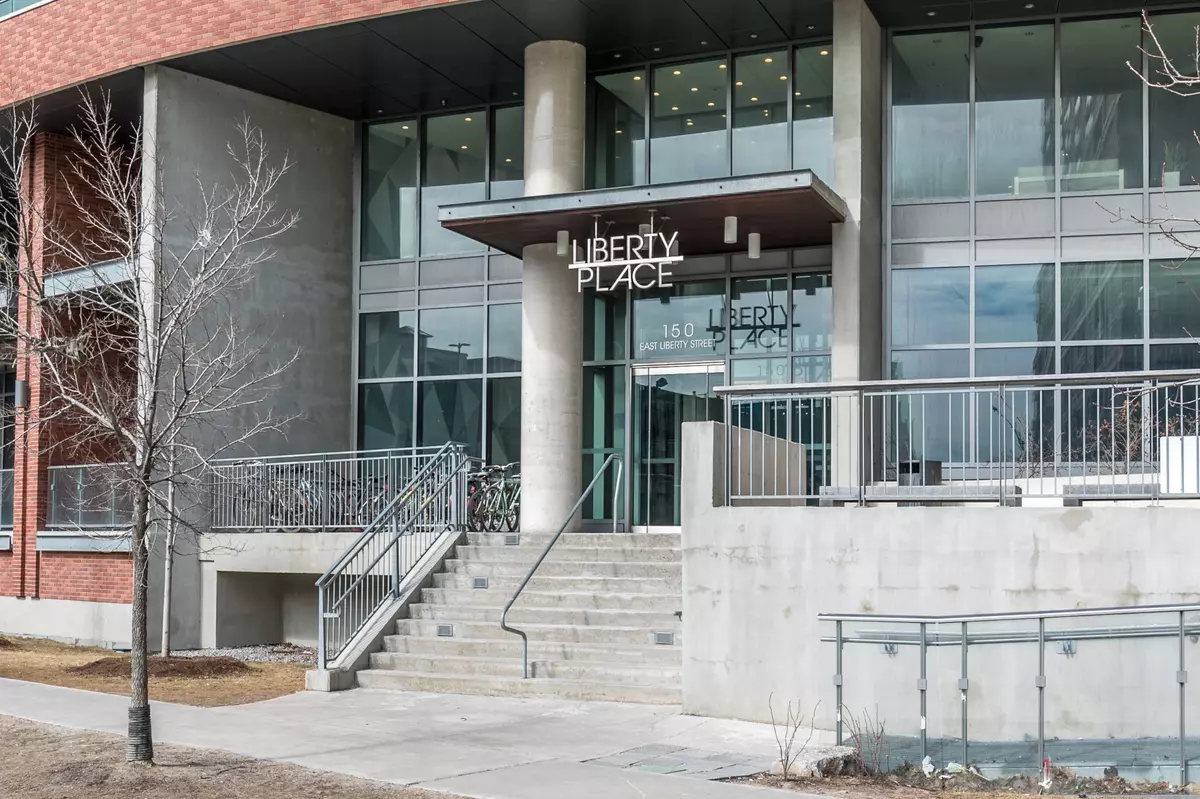 Toronto C01, ON M6K 3R5,150 East Liberty ST #2815