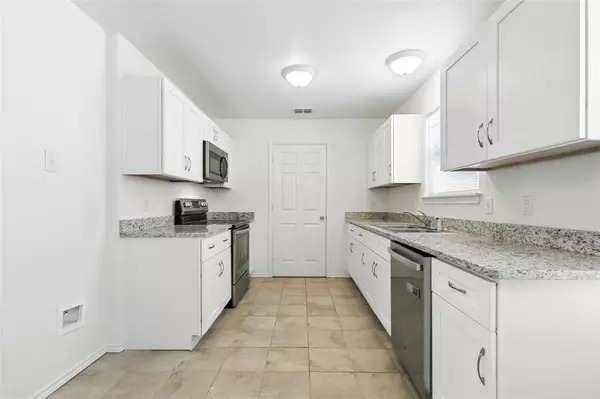 Rio Vista, TX 76093,428 Whitney Court