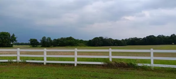 000 County Rd 1258, Whitesboro, TX 76273
