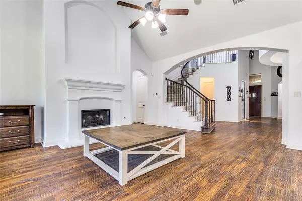 1436 Foster Street, Lantana, TX 76226