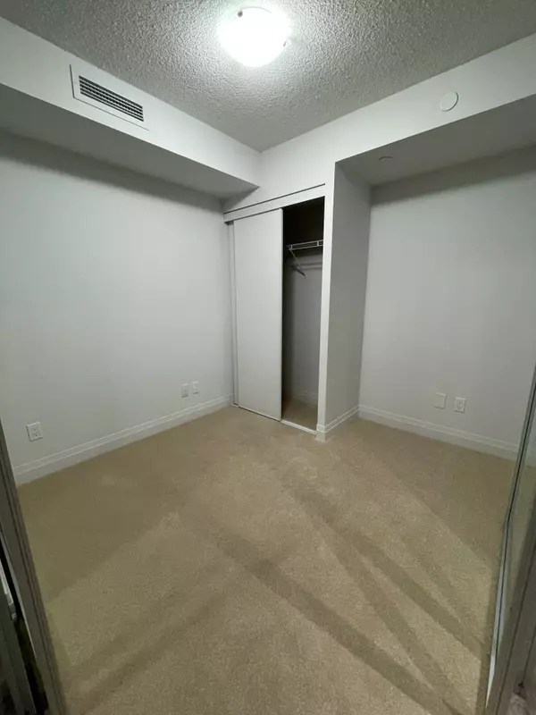 Toronto E09, ON M1H 2Y5,20 Meadowglen PL #1702