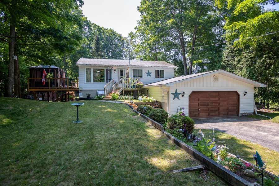 6 Jewel Bridge RD, South Bruce Peninsula, ON N0H 2G0