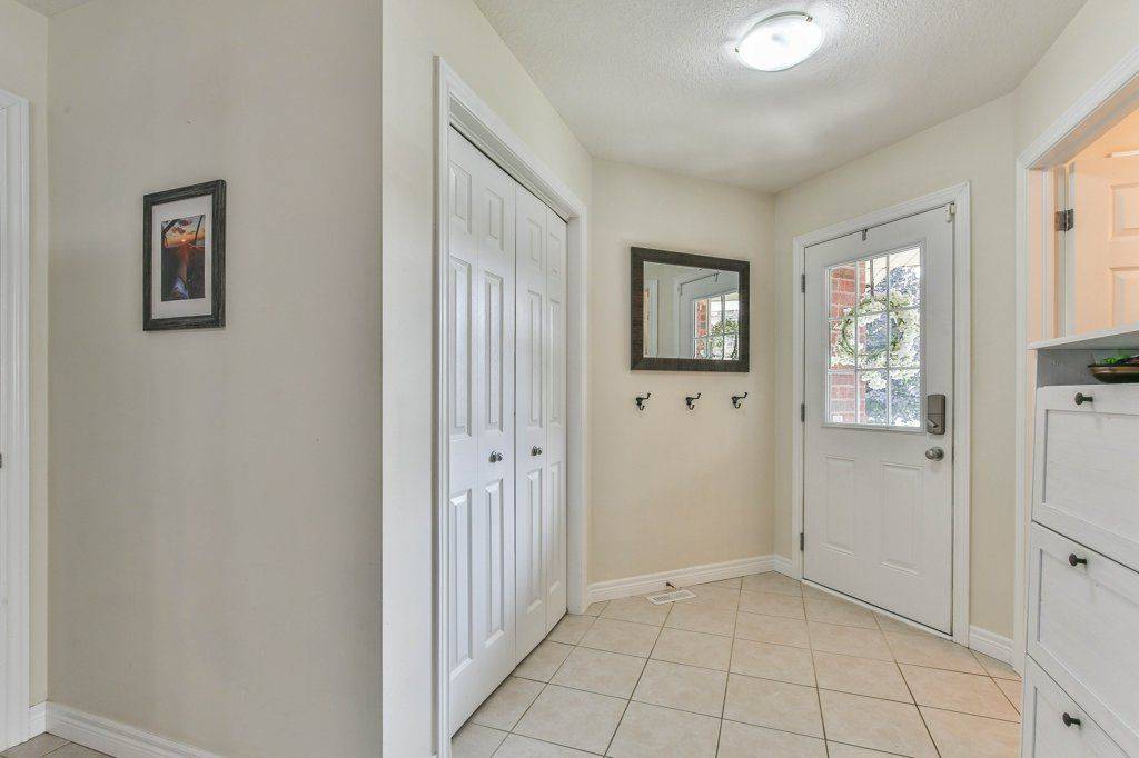 London North, ON N6G 0C6,2051 Foxwood AVE