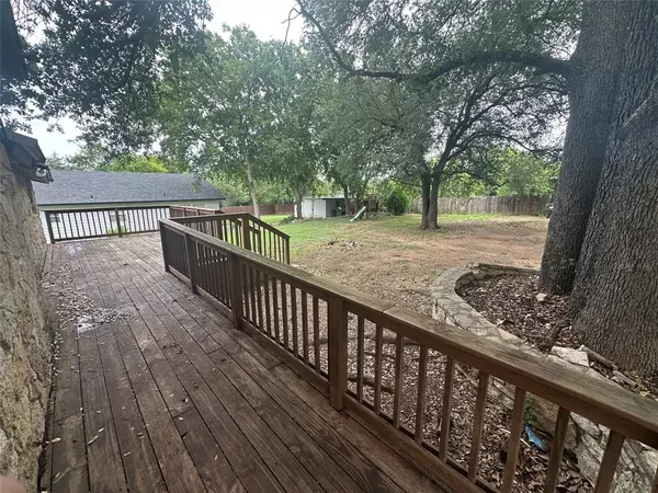 Glen Rose, TX 76043,607 Bryan Street
