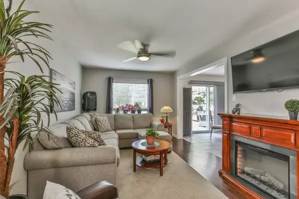 London North, ON N6G 0C6,2051 Foxwood AVE