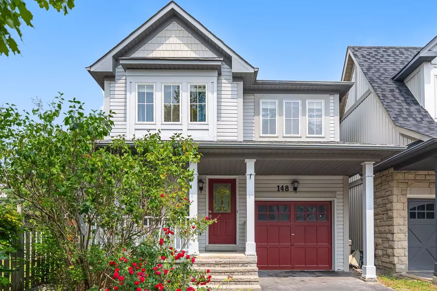 148 Harrongate PL, Whitby, ON L1R 3E4