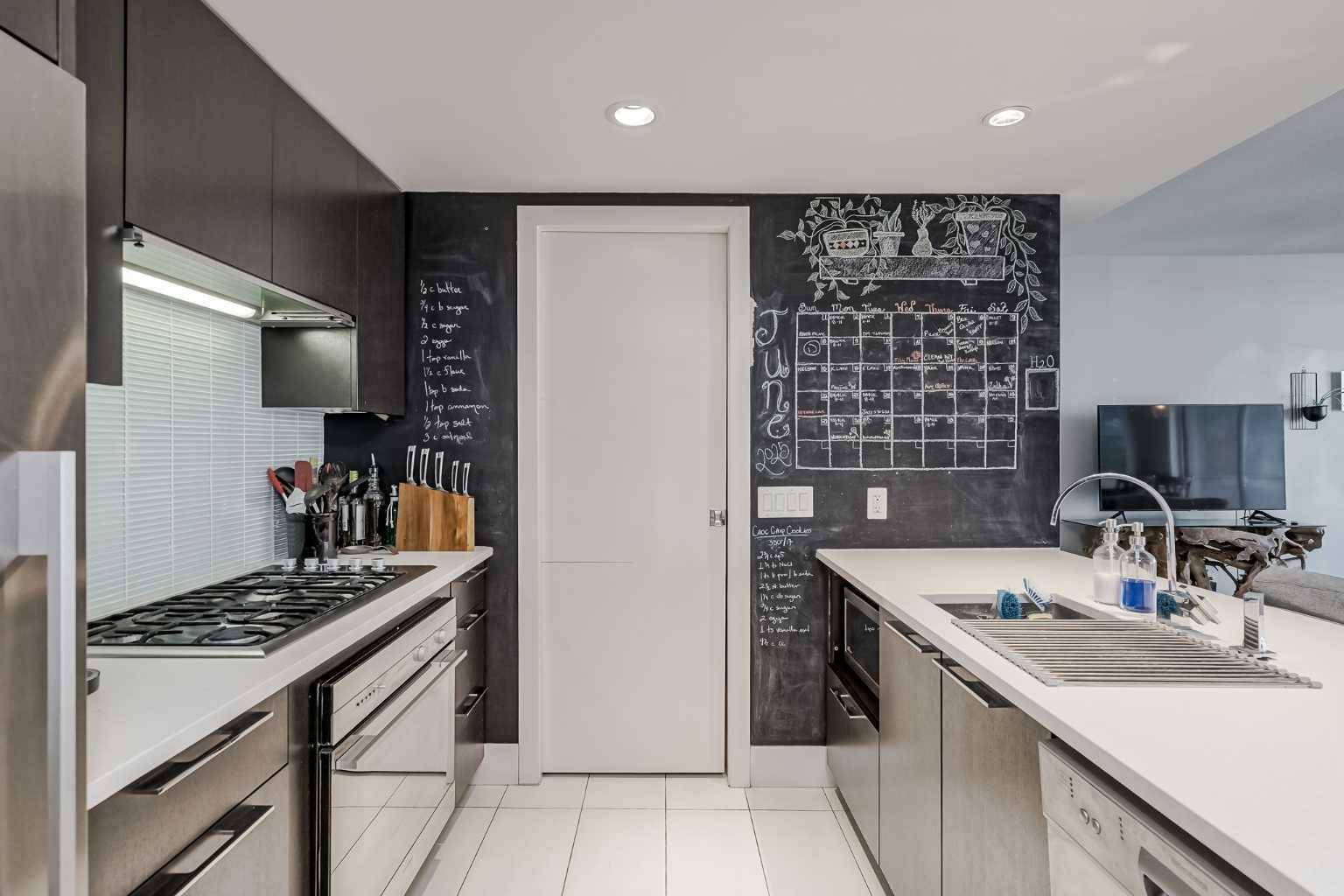 Calgary, AB T2R1E3,1111 10 Street #601
