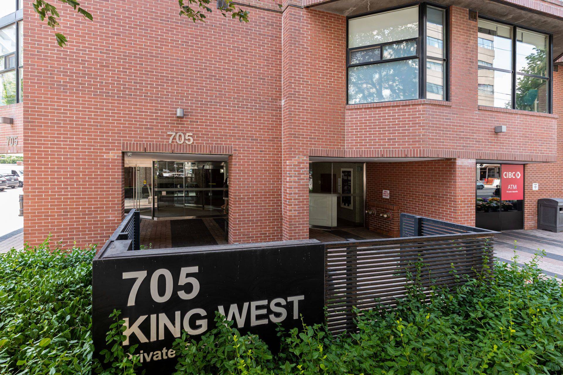 Toronto C01, ON M5V 2W8,705 King ST W #1915