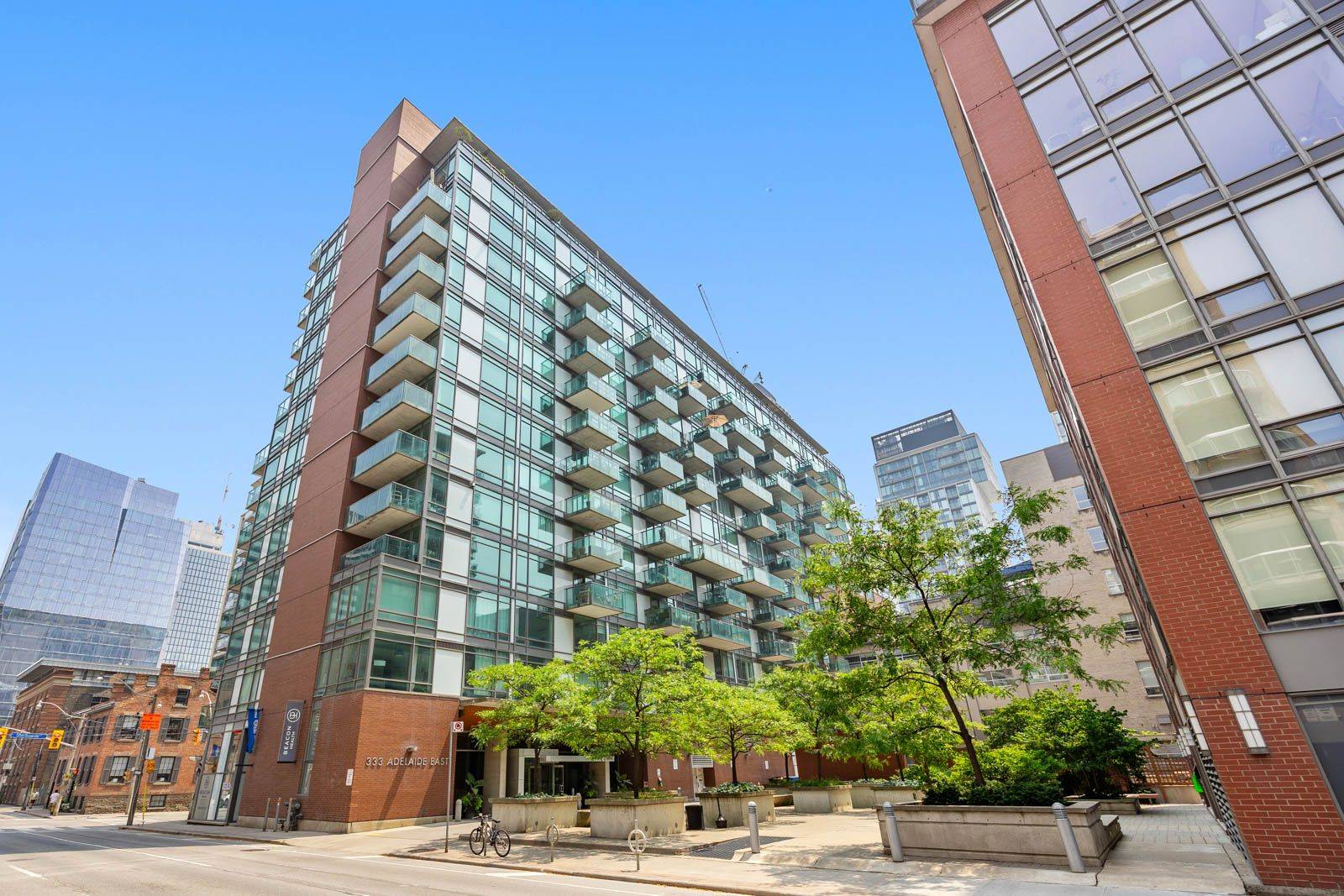 Toronto C08, ON M5A 4T4,218 King ST E #407