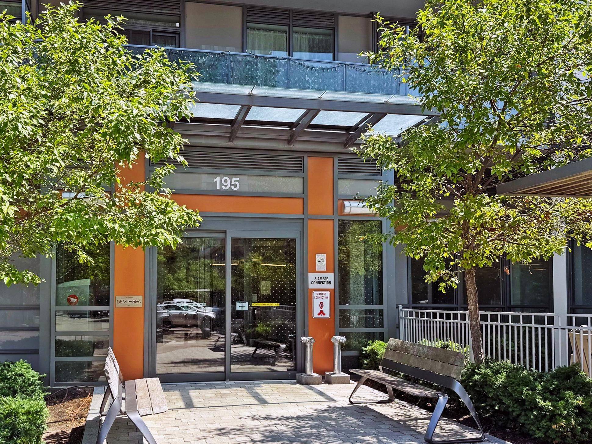 Toronto E05, ON M1T 3H1,195 Bonis AVE #204