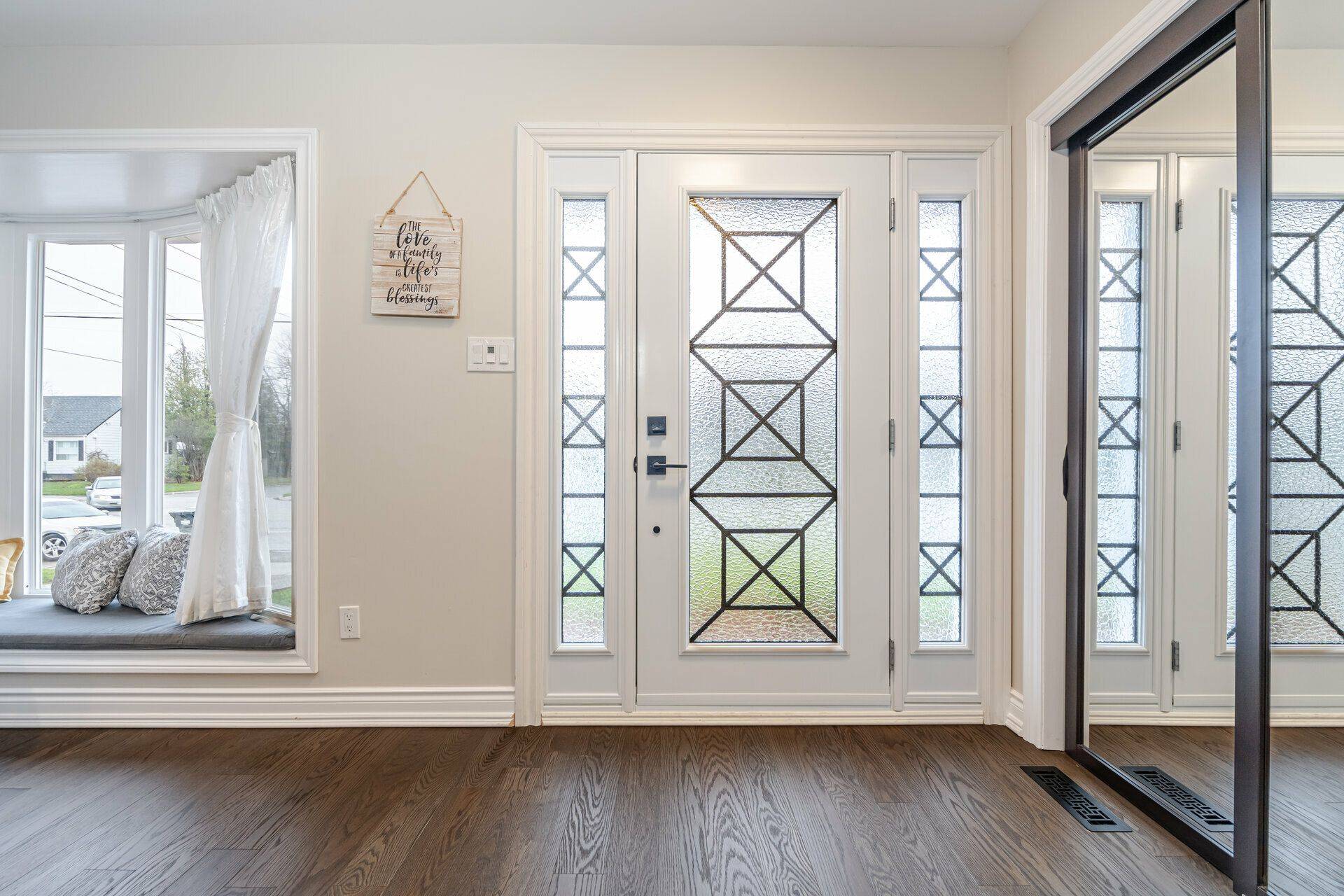 Brampton, ON L6X 2M9,30 Pleasantview AVE