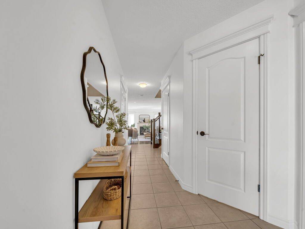 Guelph, ON N1H 6J1,36 Acker ST