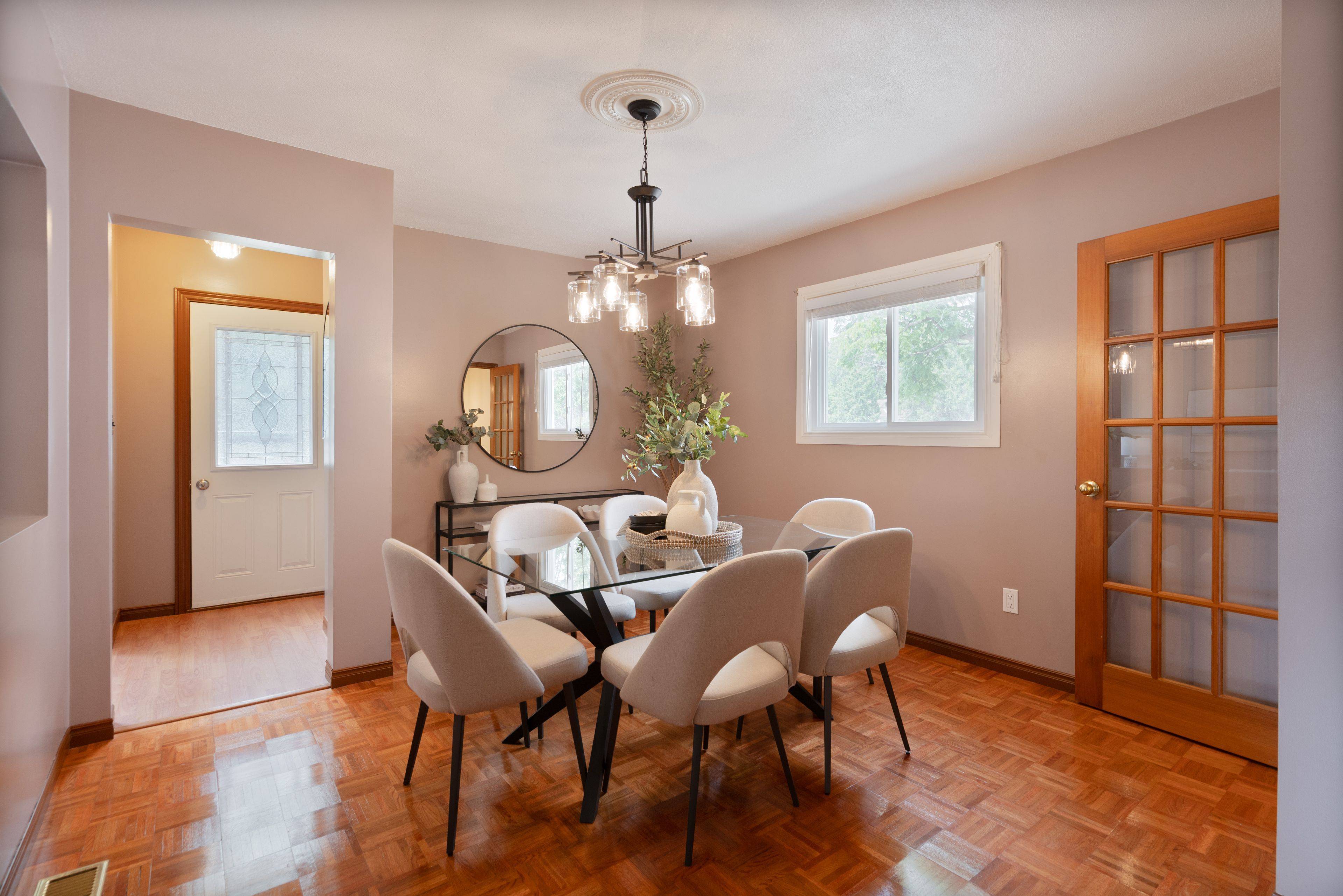 Strathroy-caradoc, ON N0L 1W0,22326 Adelaide RD