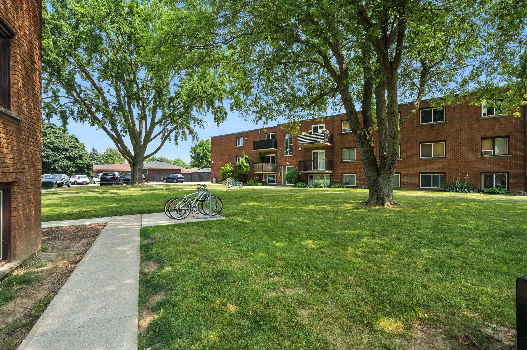 450 Carlton ST #36, St. Catharines, ON L2M 4X1