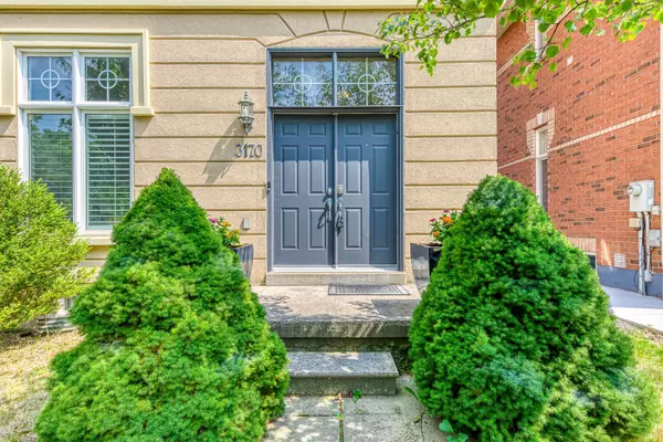 Mississauga, ON L5M 7X1,3170 Eclipse AVE