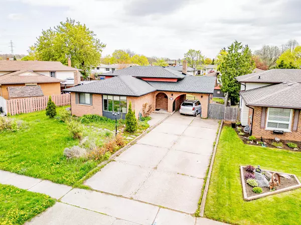7248 CASEY ST, Niagara Falls, ON L2J 3R2