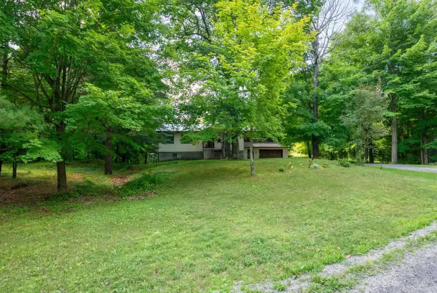 90 Bradshaw RD, Frontenac, ON K0H 2V0