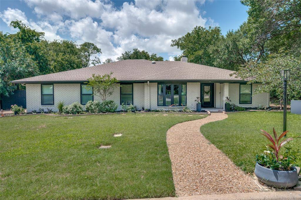 13 Windward Road, Fort Worth, TX 76132