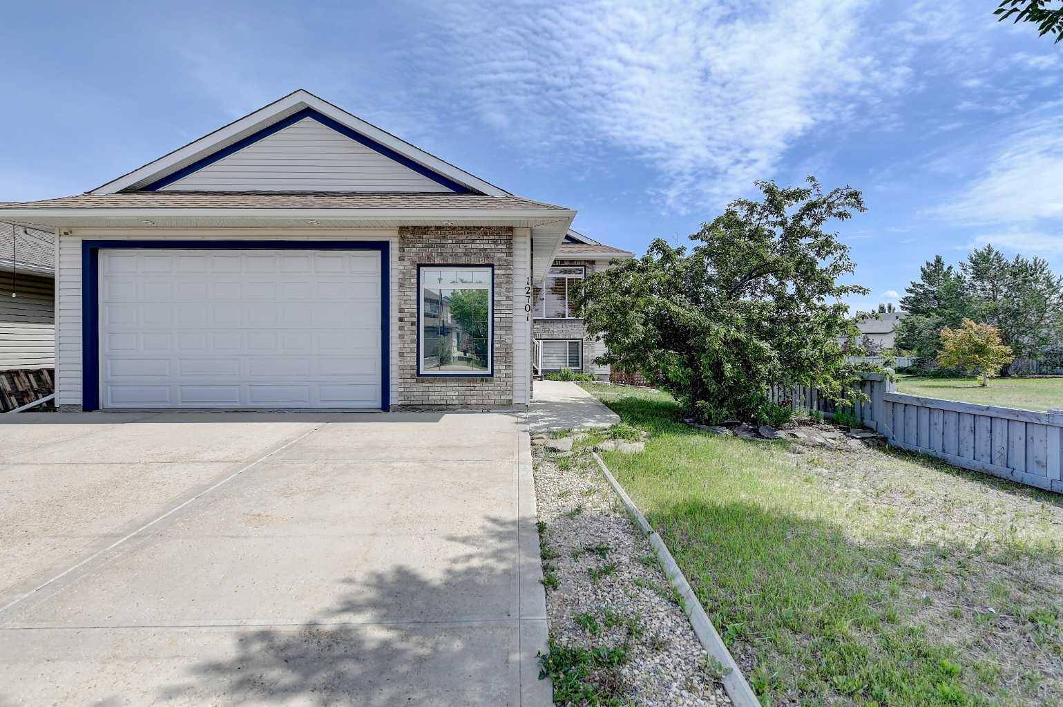 12701 Crystal Lake DR, Grande Prairie, AB T8X 1T6