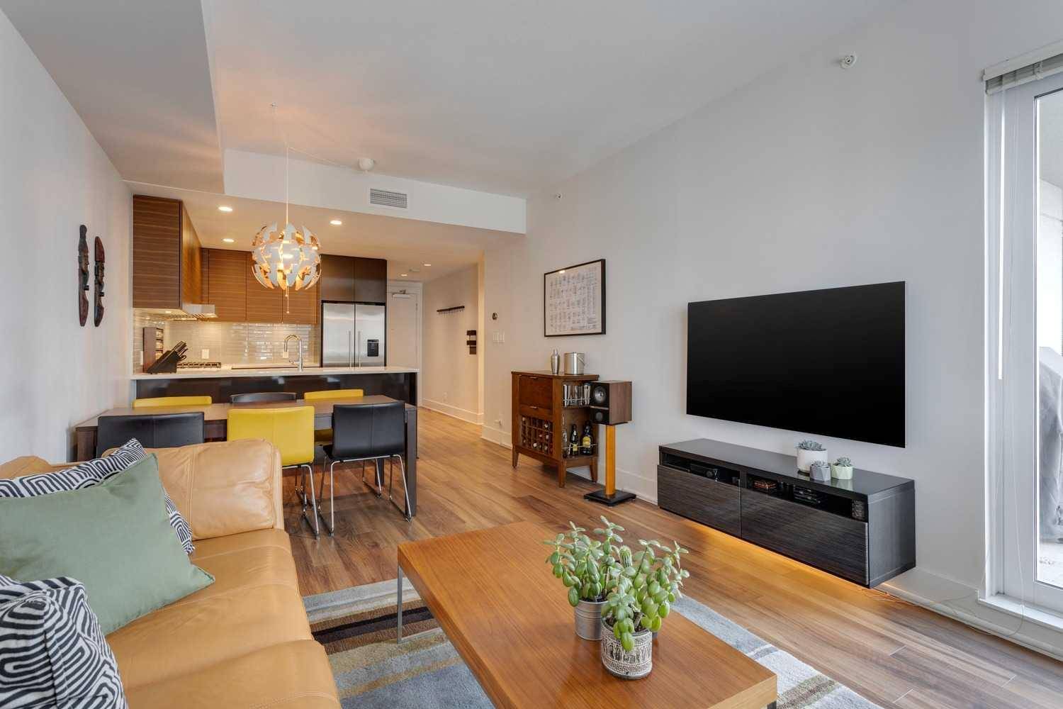 46 9 ST Northeast #301, Calgary, AB T2E 7Y1